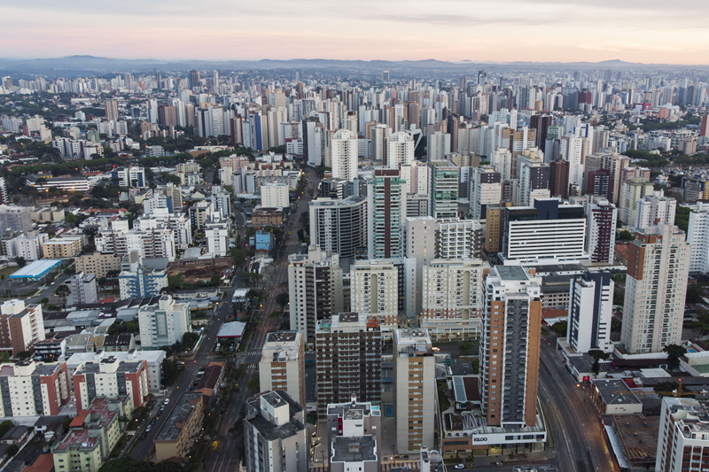 curitiba chuva