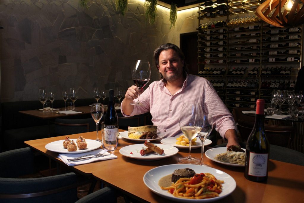 osteria lupita