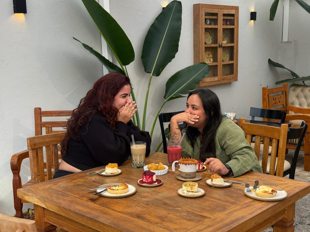 lugares para ir om amigas curitiba brunch