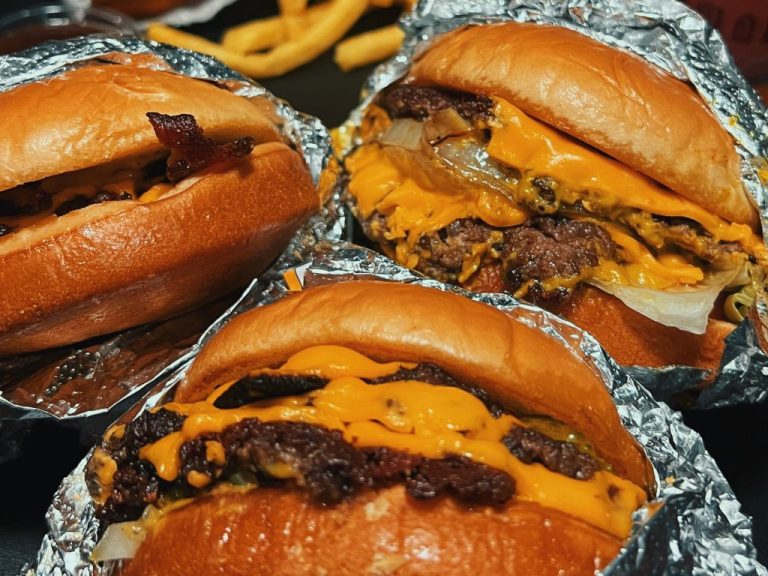 dia do hamburguer em curitiba