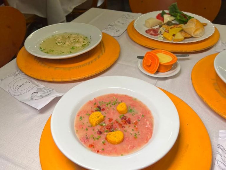 buffet de sopas spring